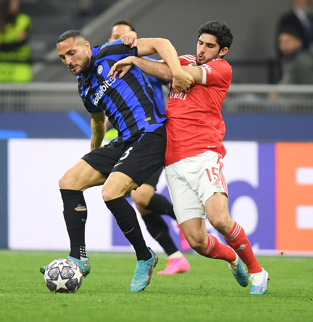 纳帅：基米希和施洛特贝克都可能出战，我们相信自己能赢球（纳帅：基米希、施洛特贝克有望出场，我们有信心取胜）