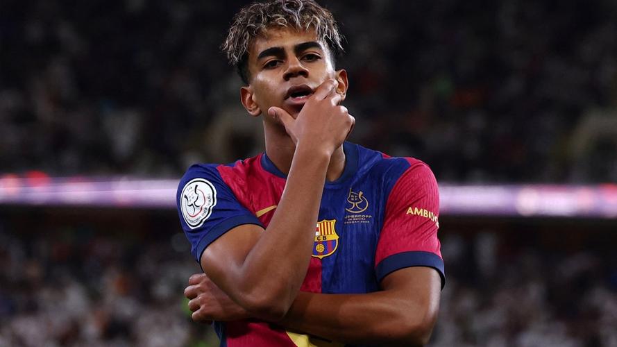 下半场隐身！鲍威尔14中6得到18分2篮板