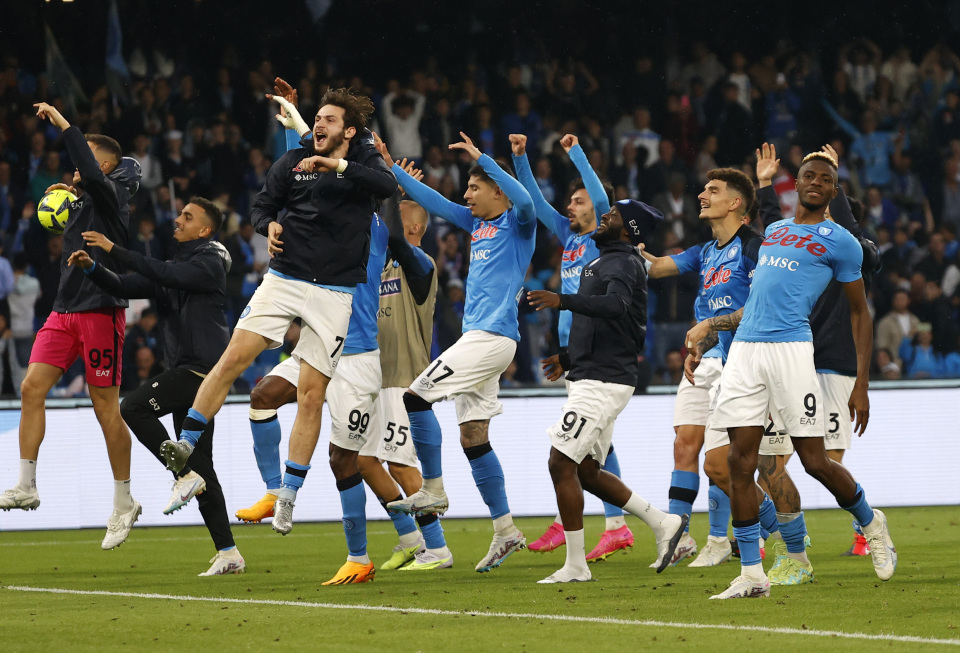 皇马对阵塞尔塔大名单：阿诺德因伤缺阵，卡马文加在列