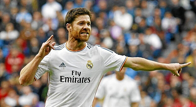 支持儿子，弗格森去看了其儿子达伦执教的彼得堡联的比赛