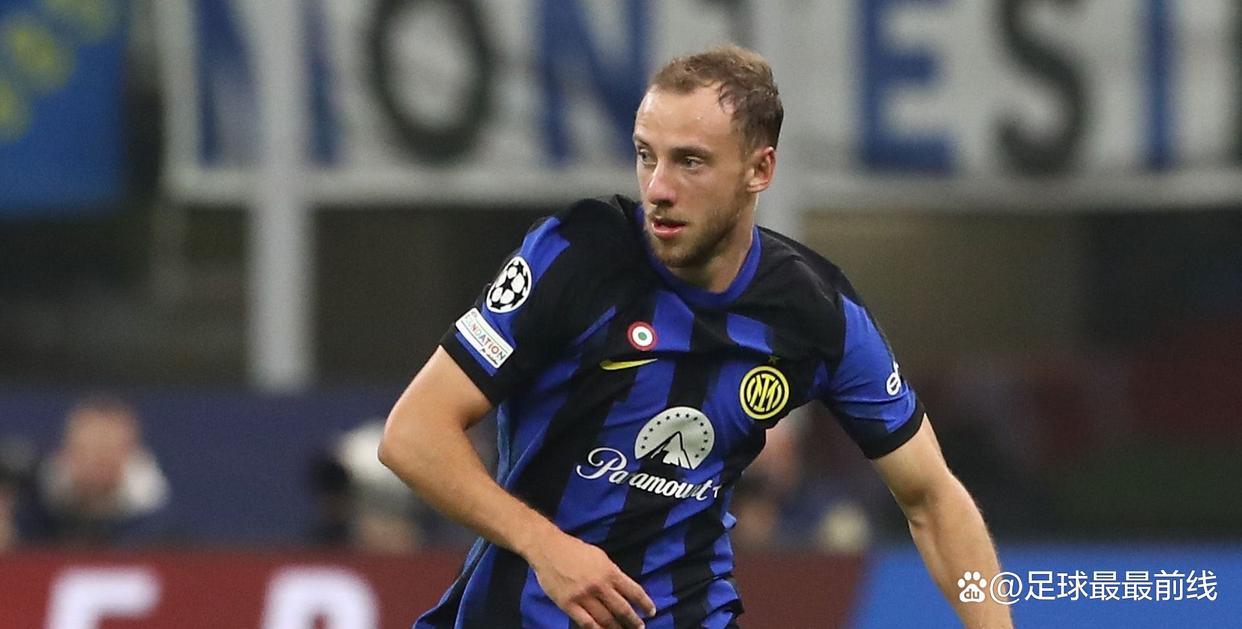 官方：韩国裁判组将执法申花vs神户胜利船，金钟赫担任主裁判（官方确认：韩国裁判组吹罚申花对阵神户胜利船，金钟赫任主裁）