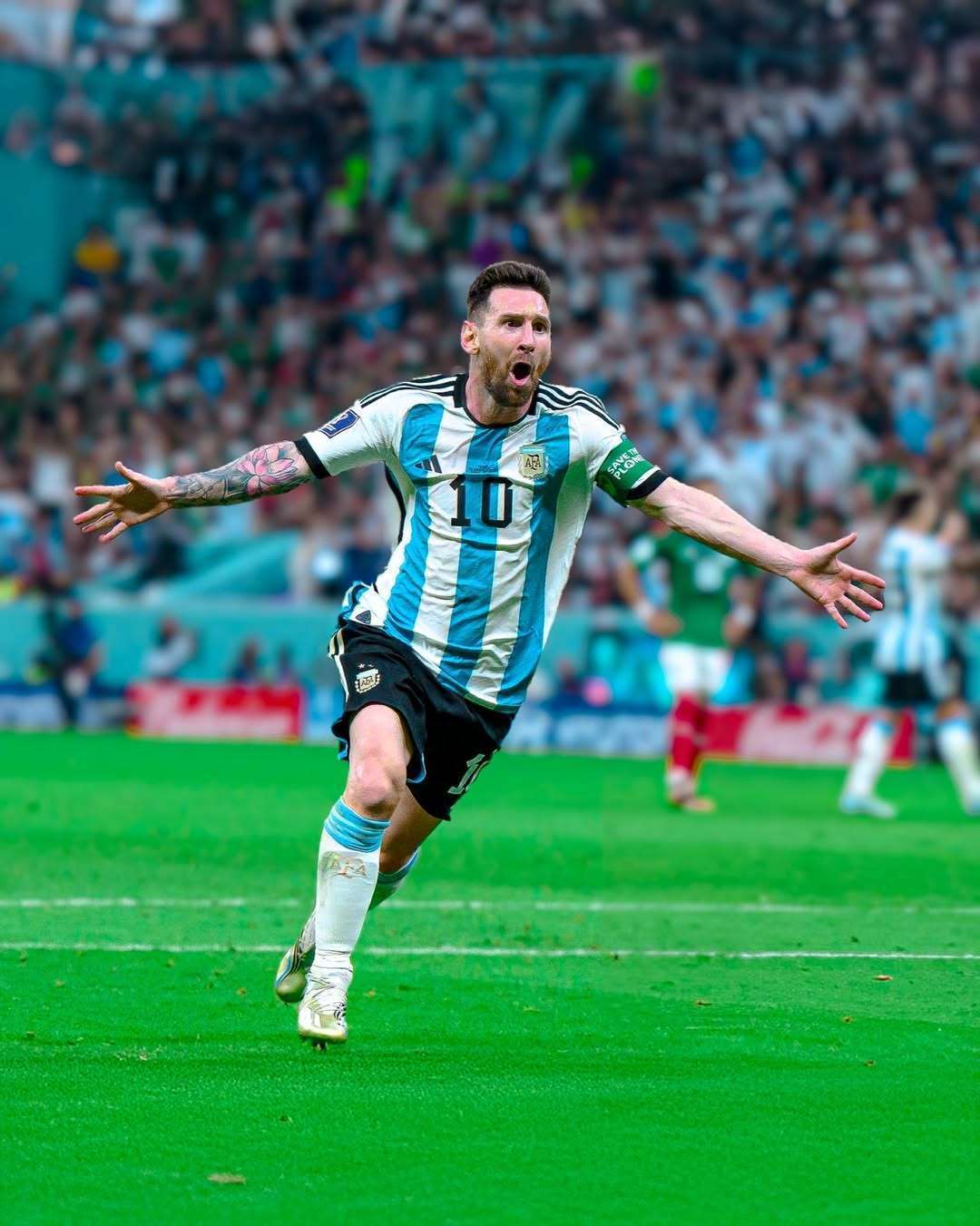 凯恩：我正处于生涯最佳状态，德、法都会是世界杯竞争对手（凯恩称已达职业巅峰：德国与法国皆是世界杯劲敌）