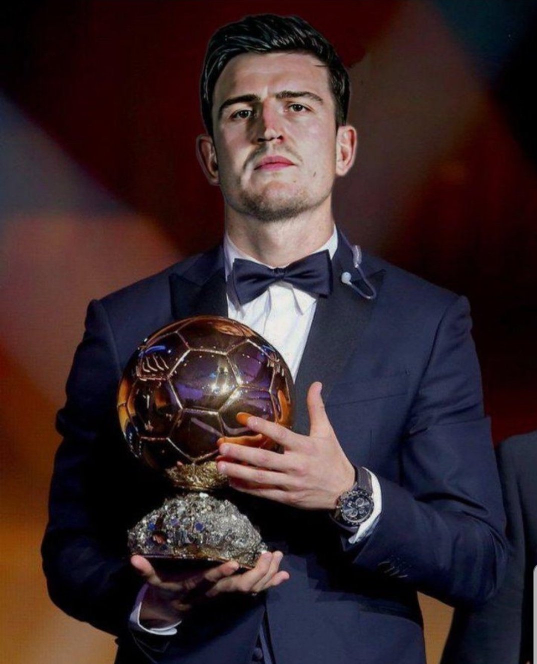 世欧预半场：赖斯造险，胡萨伊伤退，英格兰0-0阿尔巴尼亚（欧洲区世预赛半场：赖斯制造险情，胡萨伊伤退，英格兰暂0-0阿尔巴尼亚）